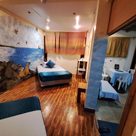 Cozy Hosting Galapagos Apartment Puerto Ayora  Exterior photo