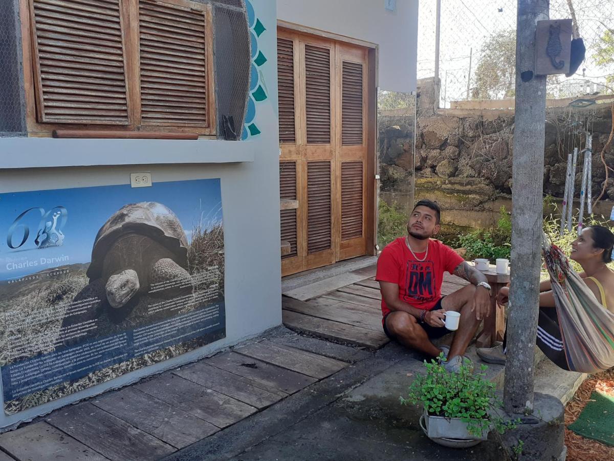Cozy Hosting Galapagos Apartment Puerto Ayora  Exterior photo