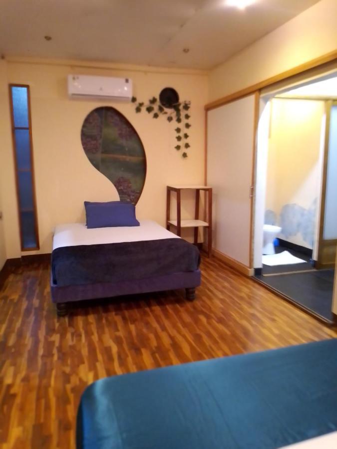 Cozy Hosting Galapagos Apartment Puerto Ayora  Exterior photo
