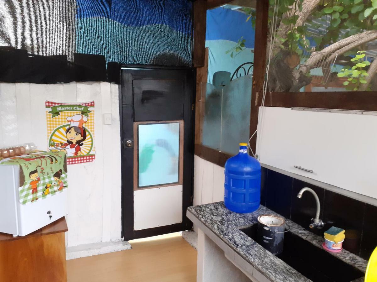 Cozy Hosting Galapagos Apartment Puerto Ayora  Exterior photo